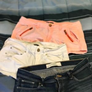 Women's shorts Hollister and American eagle size 6 and 8